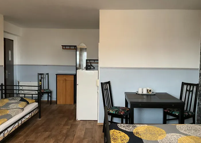 Pension&Hostel Anna - Monteurzimmer München